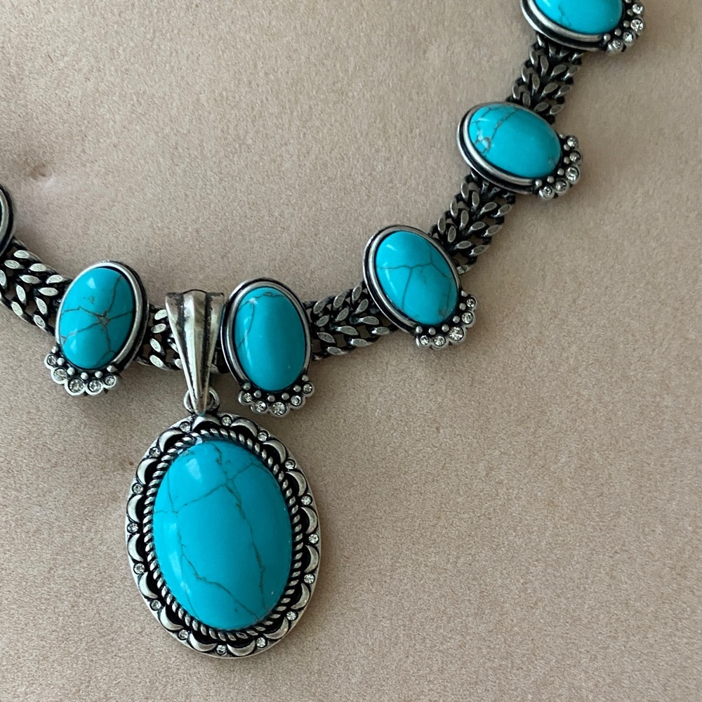 Turquoise and Silver Statement Necklace - Picture 7 of 9